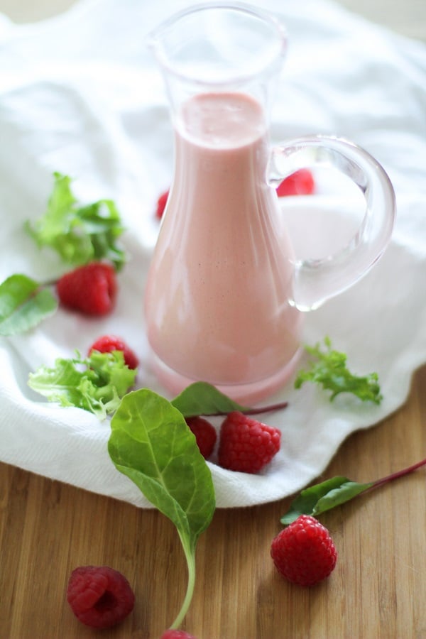 Creamy Raspberry Vinaigrette | https://67maleproducts.com