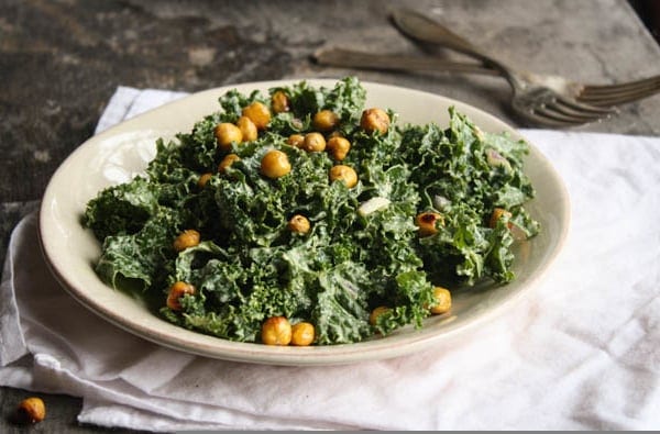 Kale Cesar Salad with Garlicy Chicpea Croutons (+ vegan cesar salad dressing!!)
