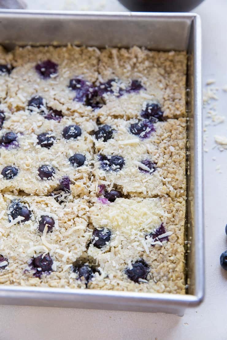 Easy Baked Oatmeal - dairy-free, gluten-free, refined sugar-free and healthy!
