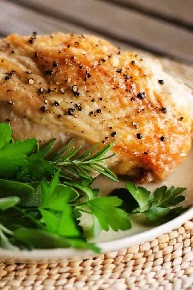 Easy Roast Turkey Breast from Cook Eat Paleo - only a TWO ingredients are needed for this amazing turkey breast recipe! Using duck fat and sea salt, we end up with a flavorful breast that couldnโt be any easier to prepare!ย