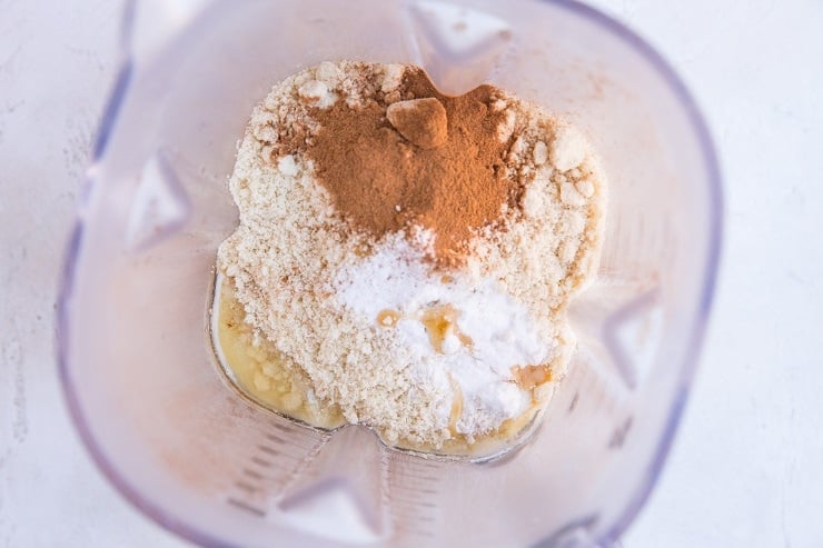 How to make cake batter in a blender