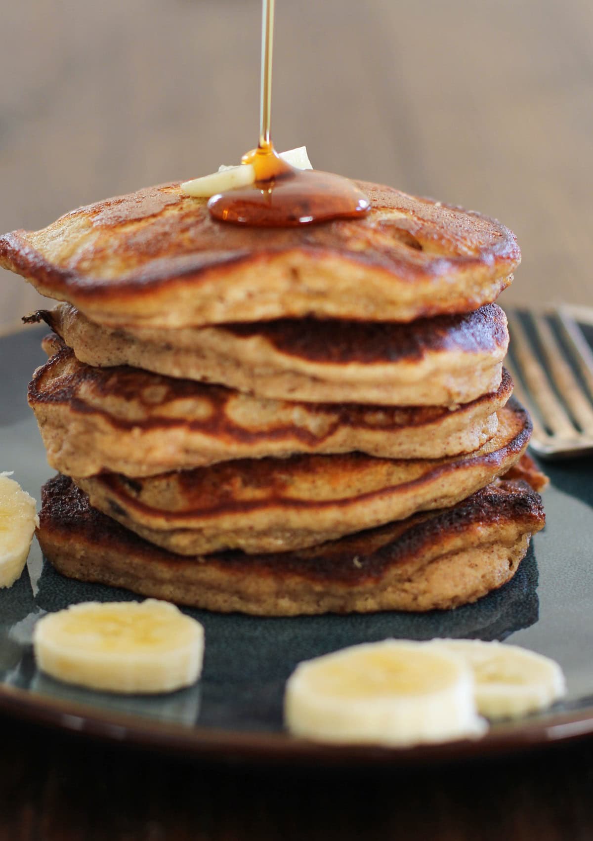 Banana Bread Almond Flour Pancakes | https://67maleproducts.com #glutenfree #breakfast #healthy
