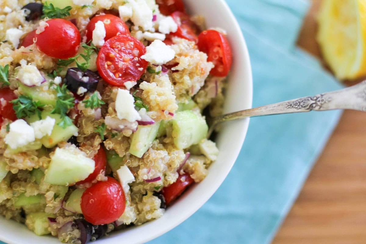 Greek Quinoa Salad | https://67maleproducts.com