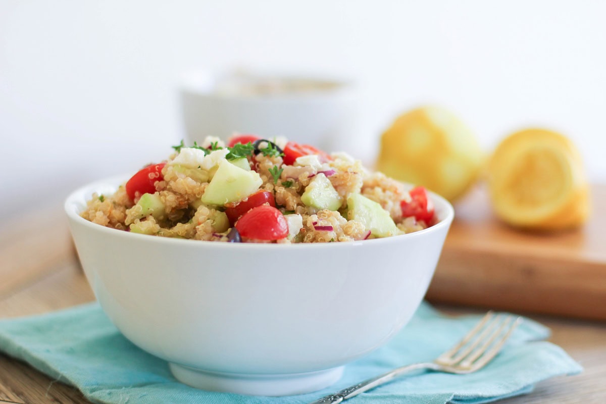 Greek Quinoa Salad | https://67maleproducts.com